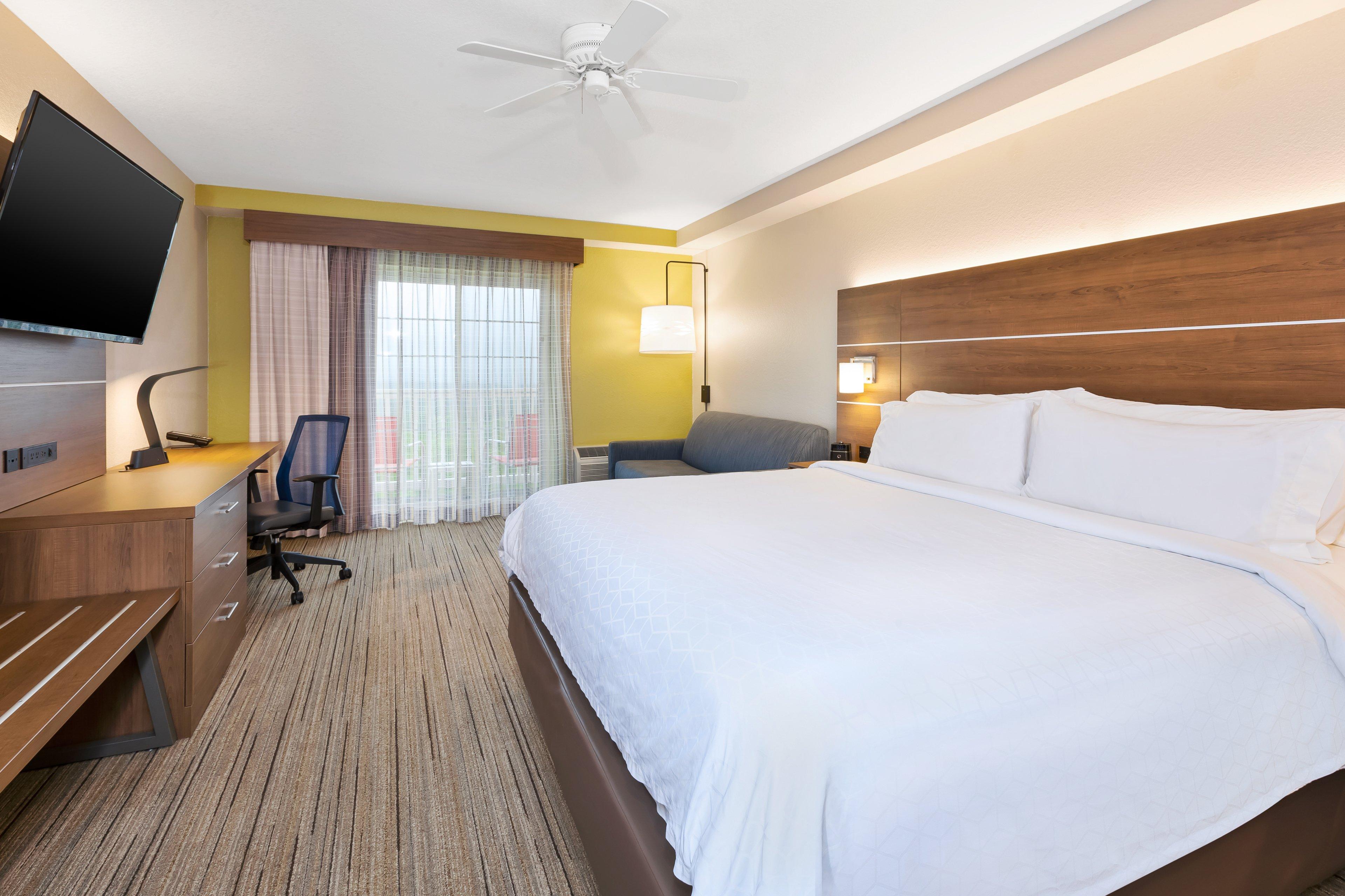 Holiday Inn Express Hotel & Suites Petoskey, An Ihg Hotel Экстерьер фото